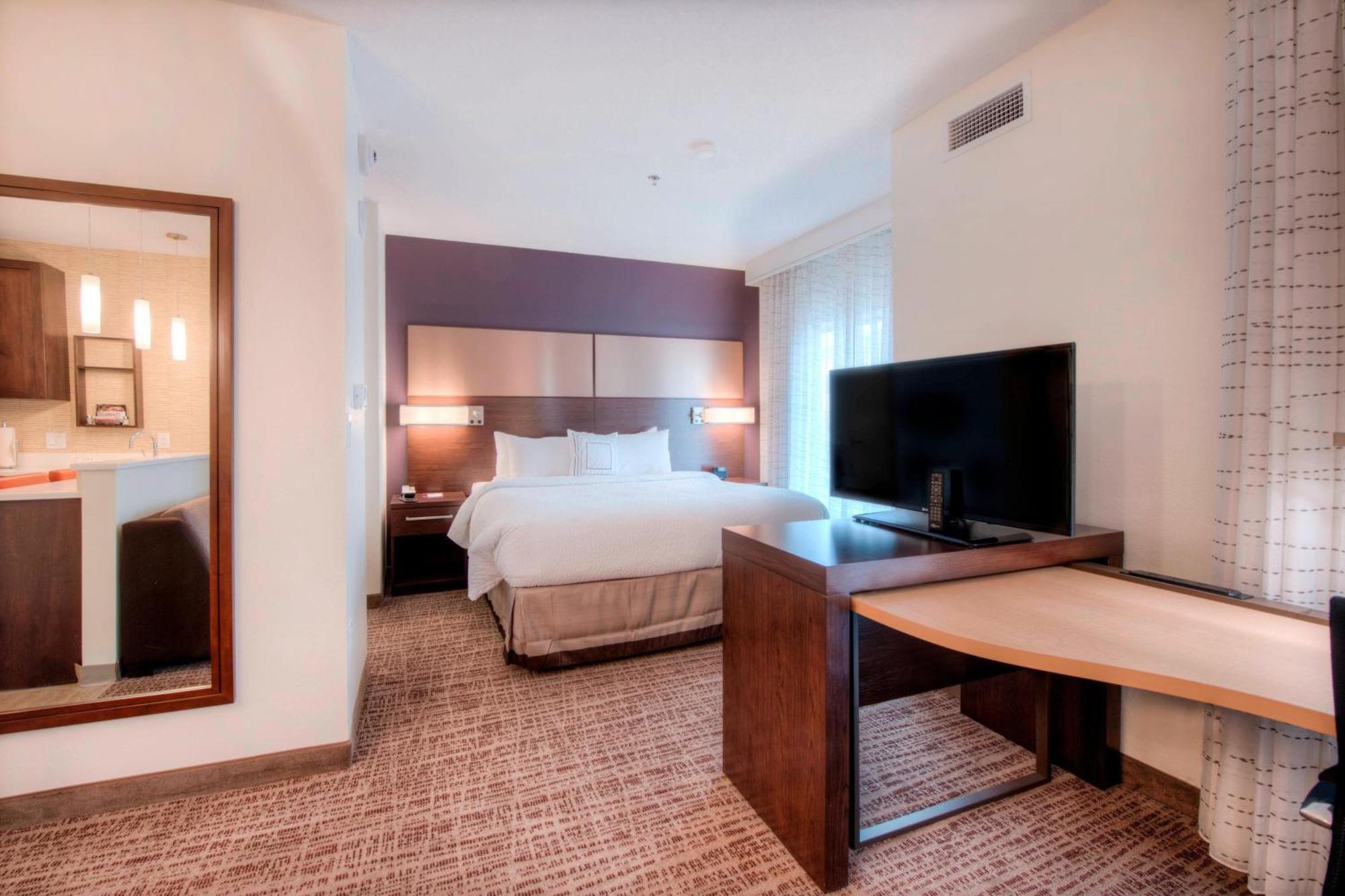 Residence Inn By Marriott Charlotte Airport Экстерьер фото