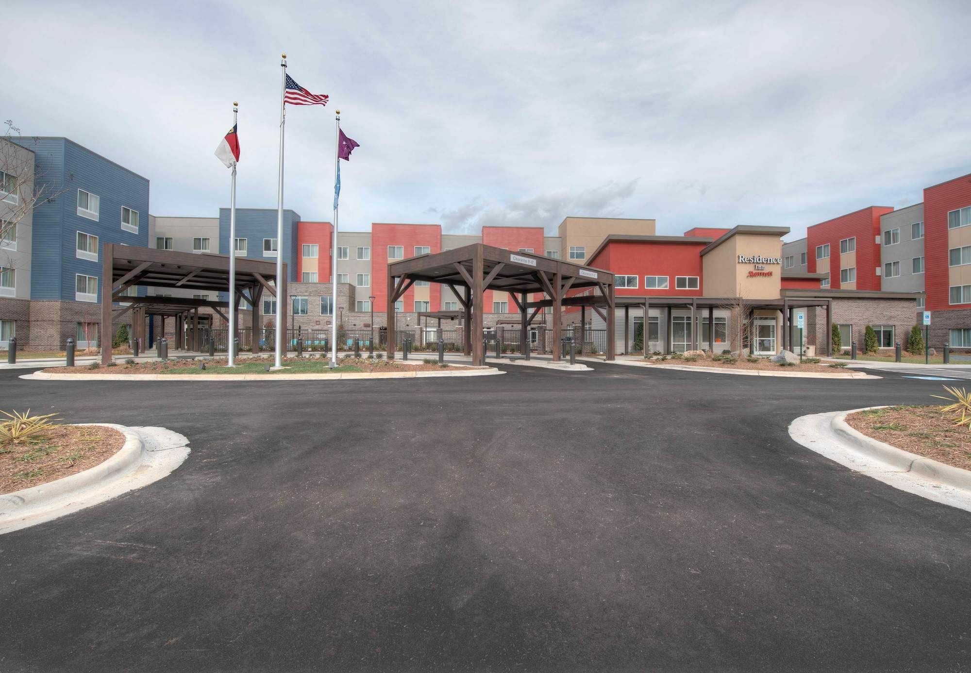 Residence Inn By Marriott Charlotte Airport Экстерьер фото
